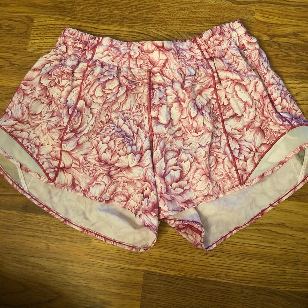 ❌SOLD❌Size 8 lululemon shorts